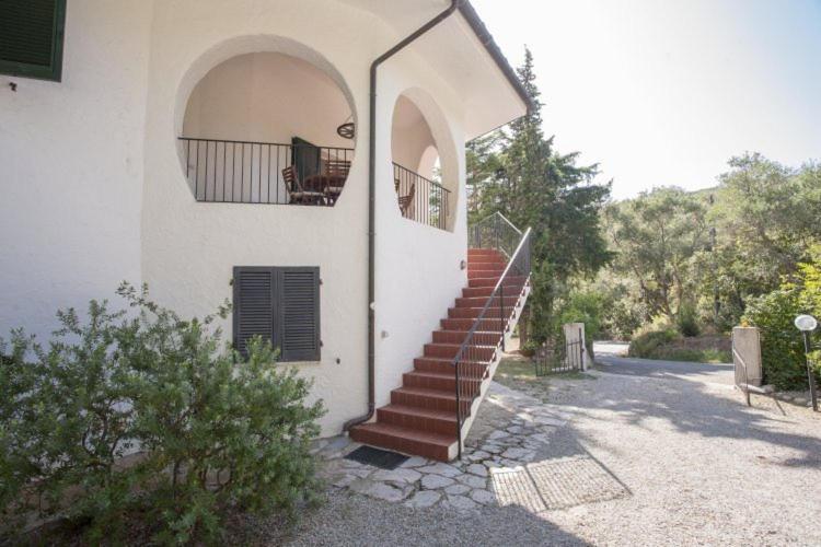 Villa Sibilla - Goelba Procchio  Buitenkant foto